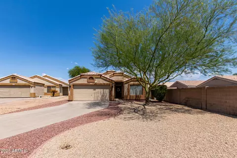 1919 S Valley Dr, Apache Junction, AZ 85120 photo 2