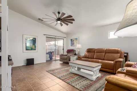 1919 S Valley Dr, Apache Junction, AZ 85120 photo 8