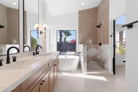Bath - 1349 E Sapium Way, Phoenix, AZ 85048 photo 1 of 3