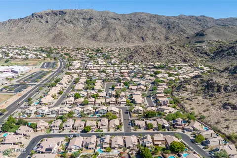View/Area - 1349 E Sapium Way, Phoenix, AZ 85048 photo 5 of 7