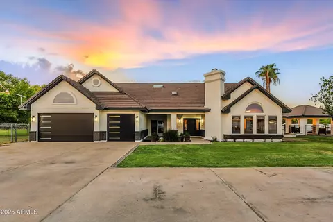 140 E Pony Ln, Gilbert, AZ 85295