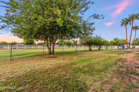 Exterior - 140 E Pony Ln, Gilbert, AZ 85295 photo 36 of 40