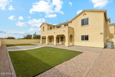 Exterior - 2717 E Flower Ct, Gilbert, AZ 85298 photo 10 of 11