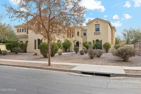 Exterior - 2717 E Flower Ct, Gilbert, AZ 85298 photo 2 of 11