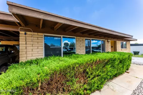 51 E Brown Dr, Sierra Vista, AZ 85635