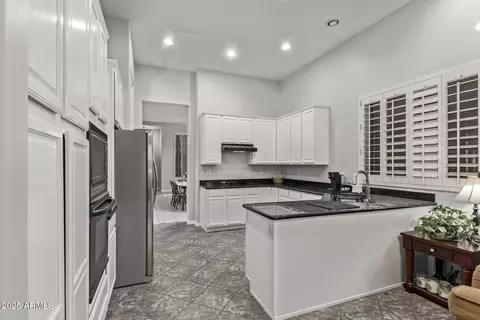 3122 E Windmere Dr, Phoenix, AZ 85048 photo 10