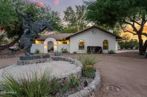 2601 E Mesquite St, Gilbert, AZ 85296