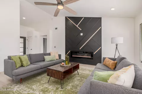 2313 E Cortez Dr, Gilbert, AZ 85234 photo 7