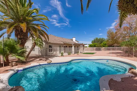 2313 E Cortez Dr, Gilbert, AZ 85234 photo 3