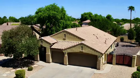 1150 E Morgan Ct, Gilbert, AZ 85295 photo 3