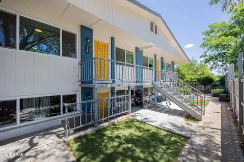 323 S Pioneer St, Mesa, AZ 85204