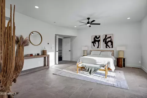 Bedroom - 8024 N 7th Ave, Phoenix, AZ 85021 photo 2 of 4