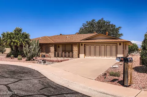 18415 N 96th Dr, Sun City, AZ 85373