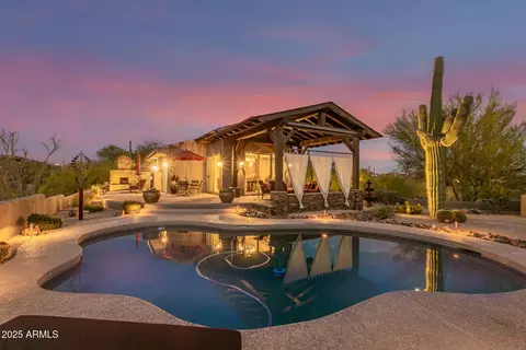 8102 E Serene St, Carefree, AZ 85377