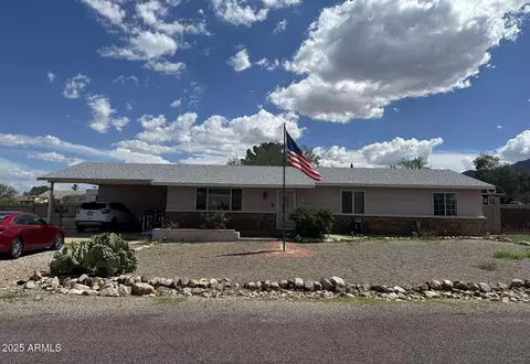 5534 E Madalein Dr, Hereford, AZ 85615
