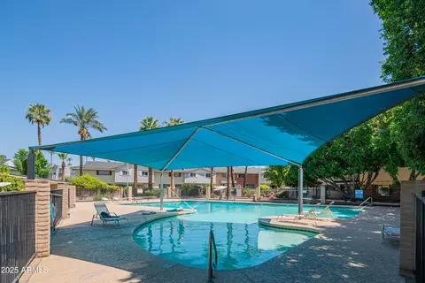 Exterior - 4462 E Belleview St, Phoenix, AZ 85008 photo 9 of 10
