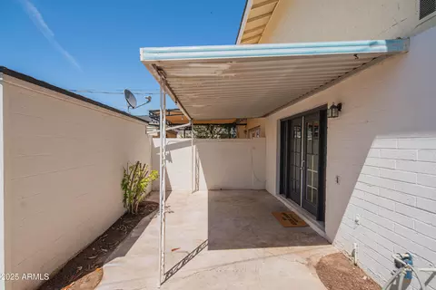 Exterior - 4462 E Belleview St, Phoenix, AZ 85008 photo 4 of 10