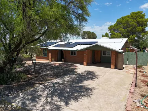 374 W Duane St, Benson, AZ 85602