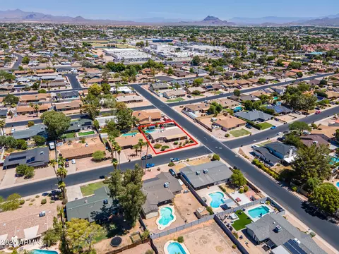 View/Area - 2560 E Fairfield St, Mesa, AZ 85213 photo 2 of 2