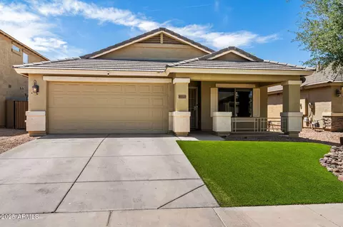 41313 W Thornberry Ln, Maricopa, AZ 85138
