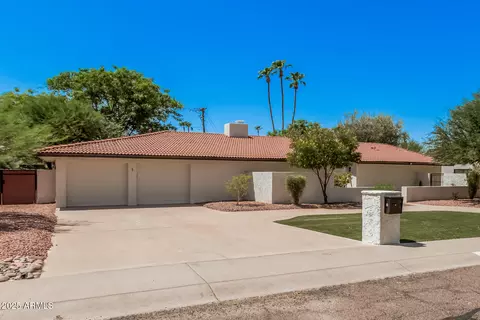 1 W Country Gables Dr, Phoenix, AZ 85023