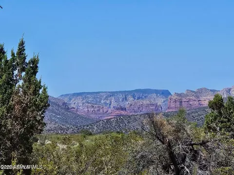 6925 N Lost Canyon Ln #97, Rimrock, AZ 86335