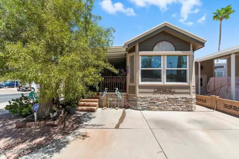 2366 S Pomo Ave, Apache Junction, AZ 85119