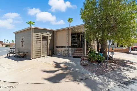 2366 S Pomo Ave, Apache Junction, AZ 85119 photo 4