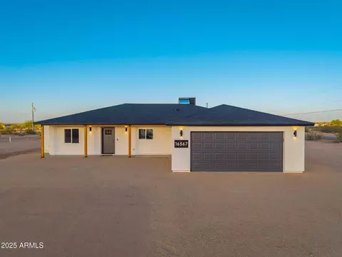 16567 N Slate Ln, Maricopa, AZ 85139