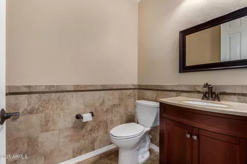 Bath - 1355 E Clark Dr, Gilbert, AZ 85297 photo 1 of 6