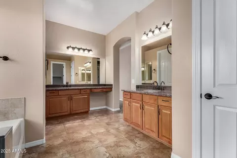 Bath - 1355 E Clark Dr, Gilbert, AZ 85297 photo 4 of 6