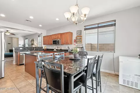 Dining - 4611 S 25th Dr, Phoenix, AZ 85041 photo 1 of 1