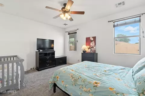Bedroom - 4611 S 25th Dr, Phoenix, AZ 85041 photo 4 of 9