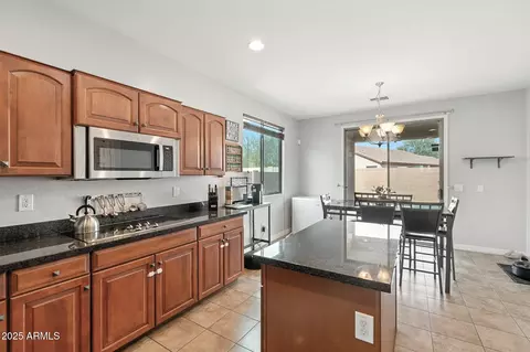 Kitchen - 4611 S 25th Dr, Phoenix, AZ 85041 photo 5 of 6