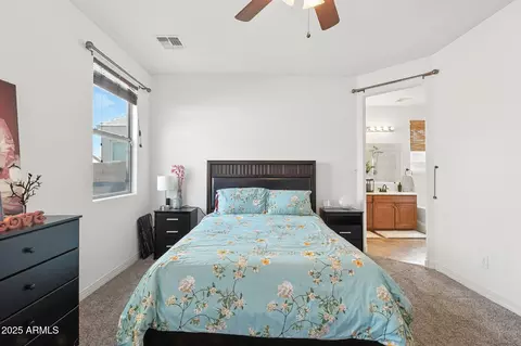 Bedroom - 4611 S 25th Dr, Phoenix, AZ 85041 photo 1 of 9