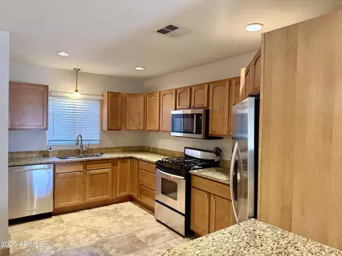 3822 E Monterosa St, Phoenix, AZ 85018 photo 6