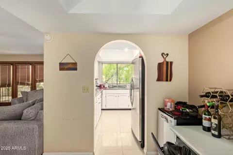 5335 S Mitchell Dr, Tempe, AZ 85283 photo 10