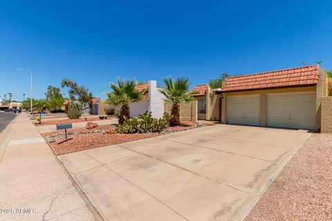 5335 S Mitchell Dr, Tempe, AZ 85283 photo 3