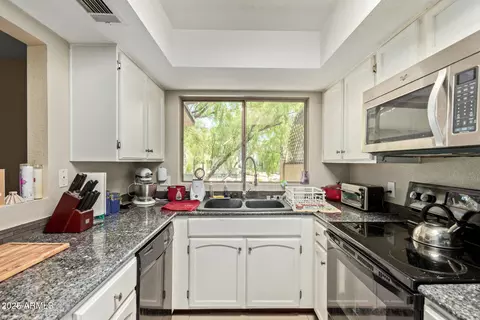 5335 S Mitchell Dr, Tempe, AZ 85283 photo 13