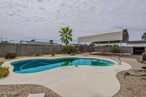 Exterior - 4025 E Surrey Ave, Phoenix, AZ 85032 photo 1 of 4