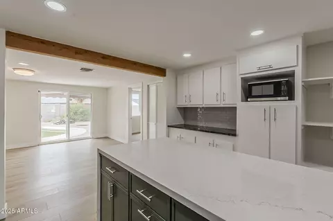 Kitchen - 4025 E Surrey Ave, Phoenix, AZ 85032 photo 2 of 3