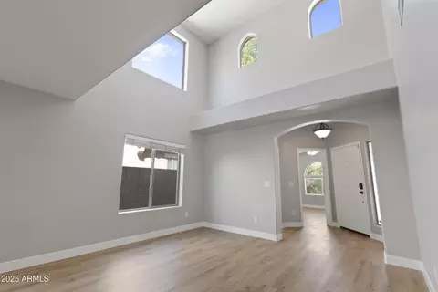 Living - 2838 E Shady Spring Trl, Phoenix, AZ 85024 photo 1 of 6