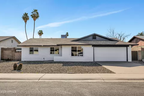 2123 E Radcliffe Dr, Tempe, AZ 85283