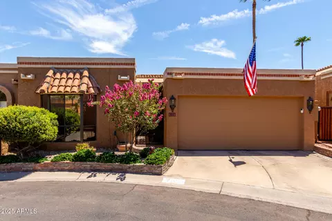 1011 E Becker Ln, Phoenix, AZ 85020