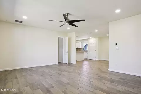 3323 W Marshall Ave W, Phoenix, AZ 85017 photo 5