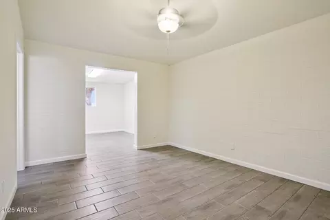 3323 W Marshall Ave W, Phoenix, AZ 85017 photo 15