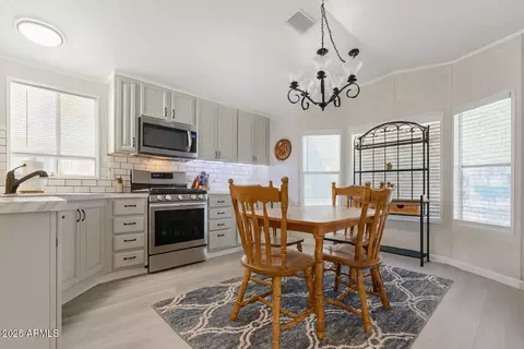 9302 E Broadway Rd #184, Mesa, AZ 85208