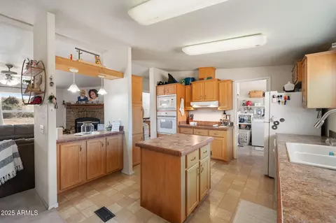 10677 E Peanut Dr, Dewey, AZ 86327 photo 10
