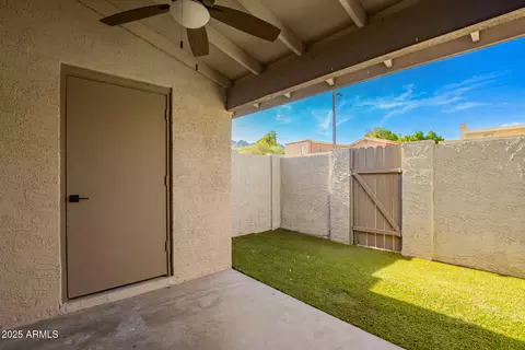 Exterior - 1002 E Cochise Dr, Phoenix, AZ 85020 photo 1 of 3