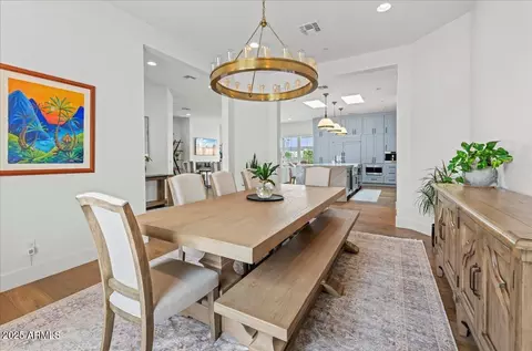 Dining - 4569 E Lafayette Blvd, Phoenix, AZ 85018 photo 1 of 2